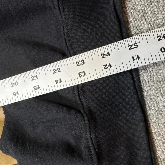 Taylor Swift Fearless Taylor’s Version Album Crewneck Pullover Sweatshirt Medium - Picture 5 of 6